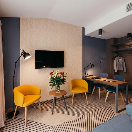 Hotel Avena Boutique By Artery 4*