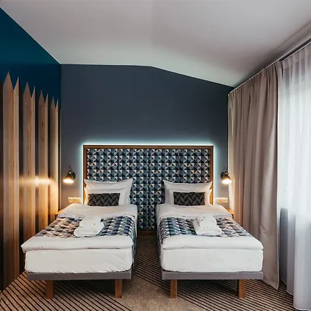 Avena Boutique By Artery