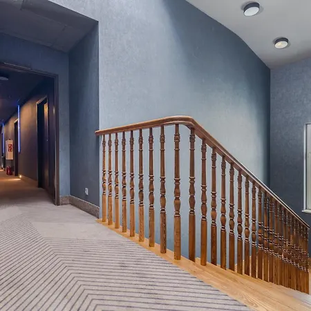 Hotel Avena Boutique By Artery 4*